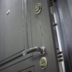 Входная дверь - Брайтон графит Гладкая панель Силк жасмин